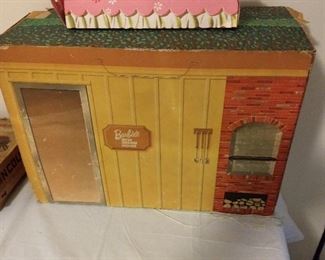 1962 Barbie House Complete With Furniture, Clothes & Shoes & More!!