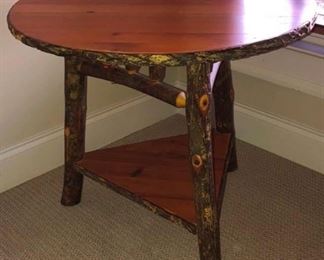 OLD HICKORY Cricket table - unique piece!