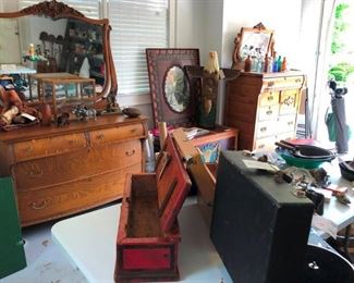 Overall view of one area - notice golf clubs!