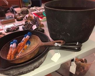Gold mining cast iron pans available. Cast Iron pot S O L D!!