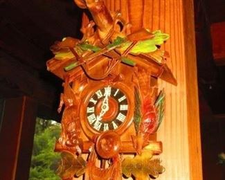 Vintage cuckoo clock, working condition