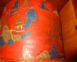 19th century Asian lacquered hat box