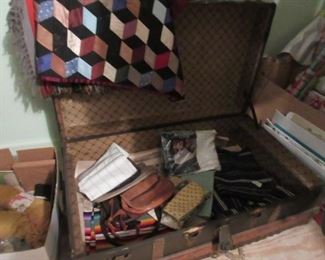 Crazy quilt, old linens