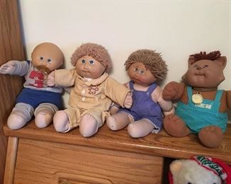 Cabbage Patch Kids. 2 have Xavier Roberts’ signature on rear. No papers.