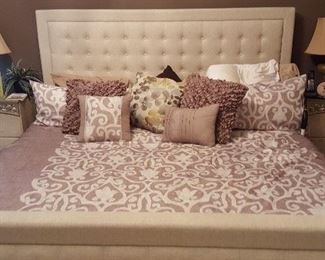 Bedroom set available -- sold as individual pieces