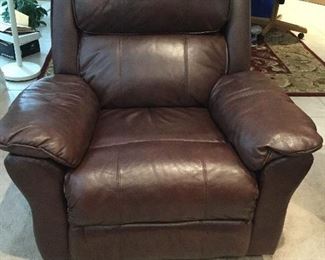 Haining leather recliner 