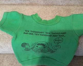 Vintage child’s Peanuts sweatshirt. Dated 1966