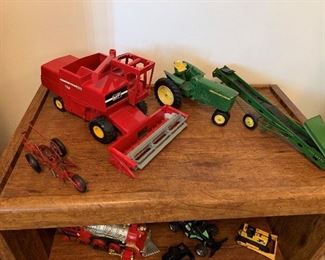 Vintage JOHN DEERE Toy Tractor - Massey Ferguson Toy Combine