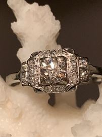 18k Gold Diamond Ring