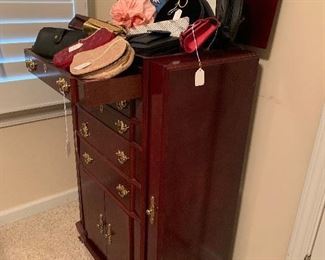Jewelry cabinet