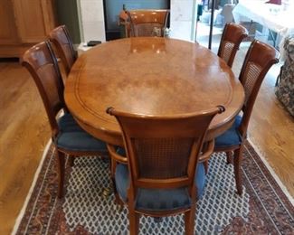 Bay design dining room table and 6 chairs, hand-knotted wool rug Made in India 8 ft 11 in by 5 ft 10 in