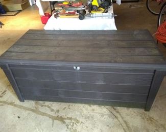 Outdoor Storage Bin