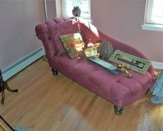 LOVE THE CHAISE-GREAT CONDITION