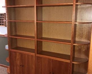 LARGE WALL UNIT -4 PIECES