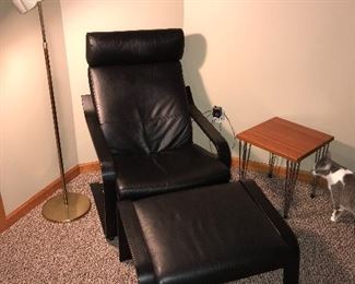 RECLINING CHAIR AND OTTOMAN
