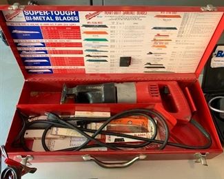 MILWAUKEE HEAVY-DUTY SAWZALL