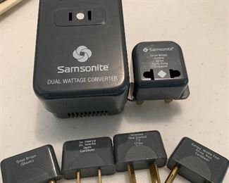 SAMSONITE WATTAGE CONVERTER SET