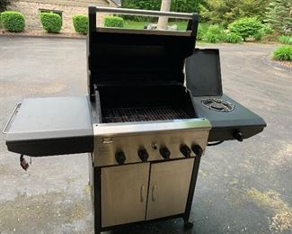 KENMORE GAS GRILL WITH SIDE BURNER