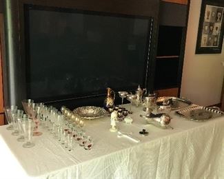 GLASSWARE AND SILVERWARE
