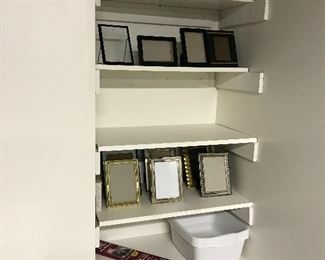 PICTURE FRAMES
