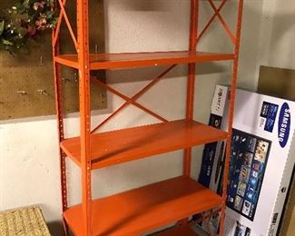 METAL STORAGE SHELVING UNIT