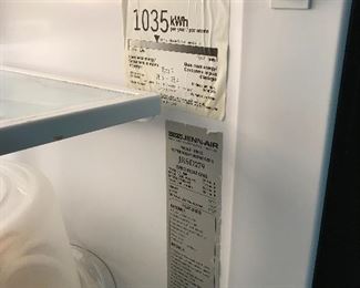 JENN-AIR SIDE-BY SIDE REFRIGERATOR