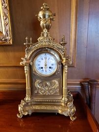 French gilded bronze pendule, some imperfections