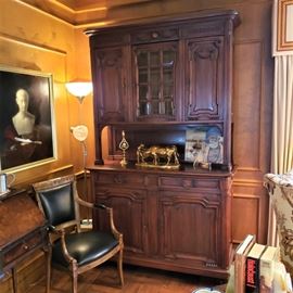 Antique English mahogany breakfront bookcase with leaded glass center door