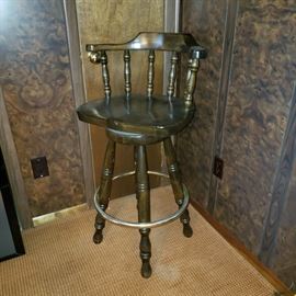 One of four barstools