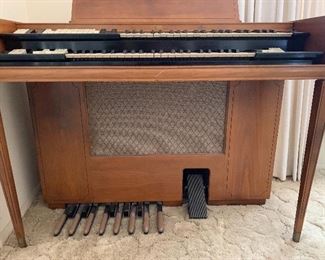 CONN vintage Tube Organ 34x47x22inH HxWxD