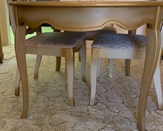 French Provincial Dining table w/ 4 Chairs 29x38x52 (+ 12in Leaf) HxWxD