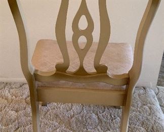 French Provincial Dining table w/ 4 Chairs 29x38x52 (+ 12in Leaf) HxWxD