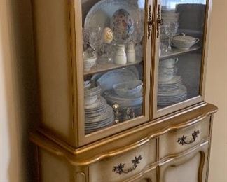 French Provincial China Cabinet 69x28x16in HxWxD