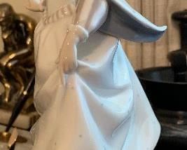 Lladro 4828 Cinderella