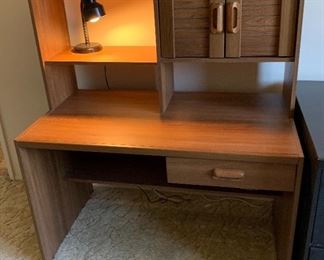 Oak Student DESK 50x43x24in HxWxD