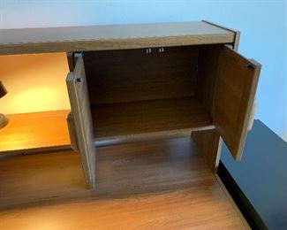 Oak Student DESK 50x43x24in HxWxD