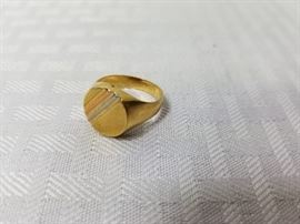 18k Gold Ring https://ctbids.com/#!/description/share/146095