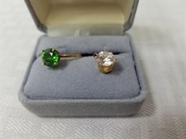 14k Gold Ring with Pendant https://ctbids.com/#!/description/share/146684