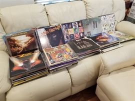 collection of 33 record LPs https://ctbids.com/#!/description/share/146703