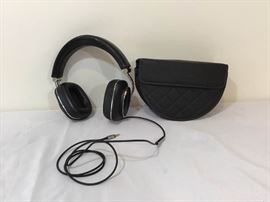 Bowers and Wilkins Headphones         https://ctbids.com/#!/description/share/146710