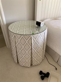 Beautifully matched accents 