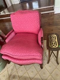 Upholstered chair 