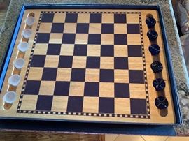 Wooden chess board