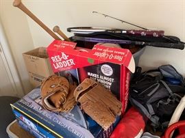 Tennis equipment, sports equipment 