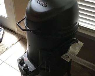 Brand new, never used, Char-Broil turkey fryer
