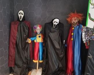 Scare your friends with these life size ghouls and clowns