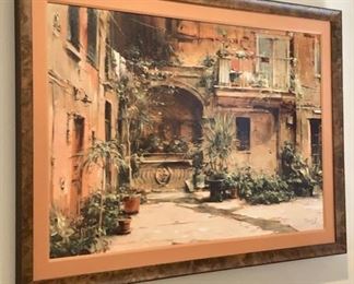 Lots of art & wall decor