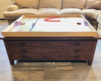 Rustic Coffee table with drawers