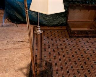 Rug & floor lamp