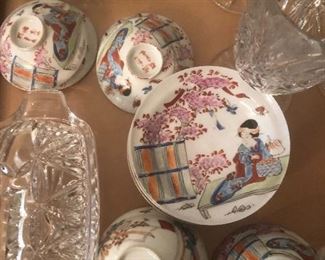 great looking hand painted dishes